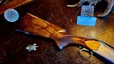 BROWNING GRADE V 12GA - 99% - HIGH GRADE CARVED TEARDROP STOCK - FANCY CHECKERING - NEW MAKER’S CASE - 28” INVECTOR PLUS FIELD CONFIGURATION - 10 of 24