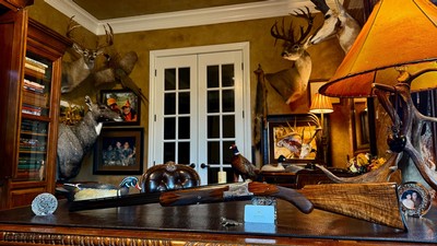 BROWNING SUPERPOSED POINTER GRADE 28GA - 26 3/8” - M / F - 99% CONDITION - MARECHAL ENGRAVED - COLLECTOR GRADE AND CONDITION - Image 8 of 25