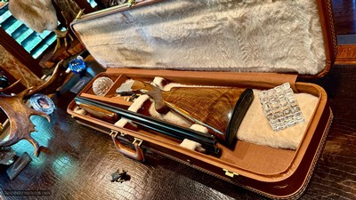 BROWNING SUPERPOSED PIGEON 410GA - CA. 1965 - 26 3/8” - SK/SK - 99% - RKLT - HARTMANN AIRWAYS CASE - INCREDIBLE CONDITION TIGHT LIKE NEW - Image 10 of 25