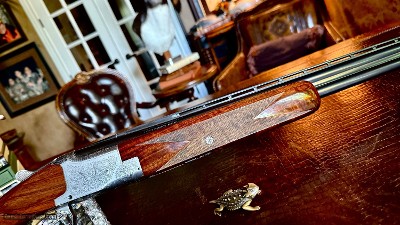 BROWNING BELGIUM SUPERPOSED PIGEON 28GA - 28” - RKLT - INCREDIBLE BLACK FEATHERCROTCH WALNUT - MIDDLE AND END IVORY BEADS - Image 14 of 16