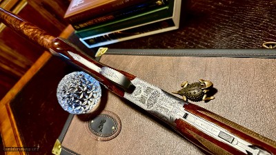 BROWNING BELGIUM SUPERPOSED PIGEON 28GA - 28” - RKLT - INCREDIBLE BLACK FEATHERCROTCH WALNUT - MIDDLE AND END IVORY BEADS - Image 16 of 16