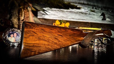 BROWNING SUPERPOSED PIGEON 20GA ca. 1961 - 26” - sk/sk - 99% CONDITION - 3” CHAMBER FIELD RKLT - FRENCH WALNUT - HORN BUTTPLATE w/ADORNED SCREWS - Image 13 of 25