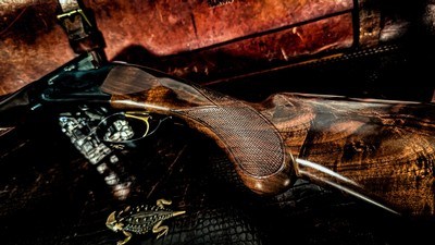 BROWNING CITORI GRAN LIGHTNING 410GA 28” INVECTOR - HIGH CONDITION - BEAUTIFUL BLACK FEATHERCROTCH WALNUT - NEW BROWNING CASE - Image 2 of 8