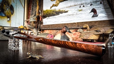 BROWNING SUPERLIGHT GRADE VI 20GA - BLACK FEATHERCROTCH WALNUT - ORIGINAL BOX- INVECTOR CHOKES - HIGH CONDITION - GORGEOUS SHOTGUN! - Image 11 of 16