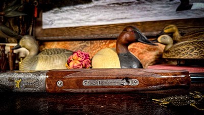 BROWNING SUPERLIGHT GRADE VI 20GA - BLACK FEATHERCROTCH WALNUT - ORIGINAL BOX- INVECTOR CHOKES - HIGH CONDITION - GORGEOUS SHOTGUN! - Image 13 of 16