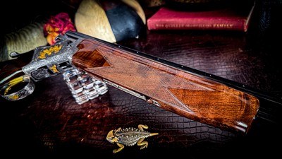 BROWNING SUPERLIGHT GRADE VI 20GA - BLACK FEATHERCROTCH WALNUT - ORIGINAL BOX- INVECTOR CHOKES - HIGH CONDITION - GORGEOUS SHOTGUN! - Image 9 of 16
