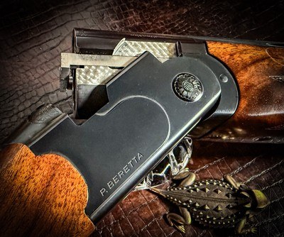 BERETTA ORVIS UPLANDER 28GA 26” LEFT HANDED “CUSTOM” IC/M FIXED - HIGH CONDITION - SPLENDID EURO WALNUT - MOST BEAUTIFUL UPLANDER AS I HAVE EVER SEEN - Image 15 of 22