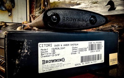 BROWNING SUPERLIGHT GRADE III 28GA 99% IN THE BOX - OIL FINISH - PERFECT UPLAND SHOTGUN - FINE EURO WALNUT - Image 7 of 18