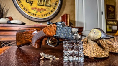 BROWNING 725 SPORTING MEDALLION HIGH GRADE 410GA 30” DIANA CHOKES 99% CONDITION NEGRINI FACTORY CASE ALL ACCESSORIES HIGHEST GRADE WALNUT - Image 7 of 17