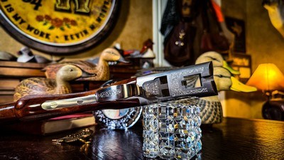 BROWNING GRADE III 410GA 26” CITORI LIGHTNING - RKLT - IC / M FIXED CHOKES ca. 1989 - MAGNIFICENT EXHIBITION BLACK WALNUT - Image 12 of 18