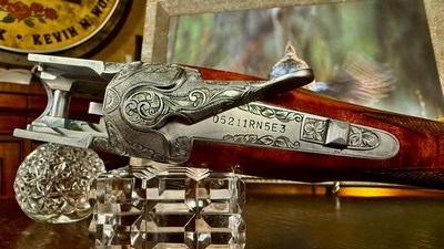 BROWNING GRADE V 28GA CITORI SKEET - AS NEW IN BOX - HAND ENGRAVED - ca. 1979 - FLAWLESS COLLECTOR GRADE GORGEOUS SHOTGUNCONDITION: AS NEW - Image 3 of 19