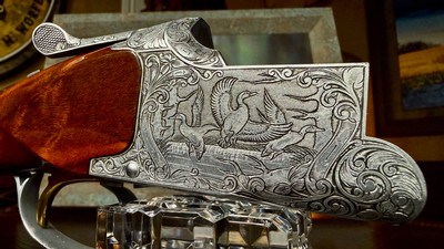 BROWNING GRADE V 28GA CITORI SKEET - AS NEW IN BOX - HAND ENGRAVED - ca. 1979 - FLAWLESS COLLECTOR GRADE GORGEOUS SHOTGUNCONDITION: AS NEW - Image 2 of 19