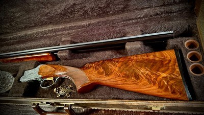 BROWNING GRADE V 20GA - 28” - M / F - AS NEW 99.5% - 100% HAND ENGRAVED - CA. 1981 - WALNUT FOR DAYS - AS BEAUTIFUL GRADE V AS EVER!! - Image 3 of 25
