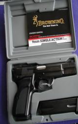 Browning MKIII Hi-Power, Master Blue, 9mm - 8 of 8