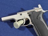 S&W 1006 Service Pistol, 10mm, 5