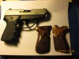 Sig Sauer P239 SAS,
40 S&W, DAK TRIGGER, DOUBLE ACTION ONLY. NITE SIGHTS, EXTRA SET OF SIG WOOD GRIPS. - 1 of 5