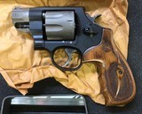 Smith & Wesson Model 327 / 357 Magnum - 1 of 10