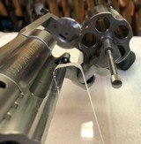 S&W 500 , 500SW 4 - 5 of 13