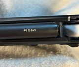 Beretta 90 TWO 40S&W D/A - S/A - 7 of 9