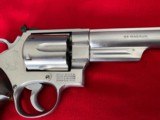 Smith & Wesson M-629 - 7 of 10