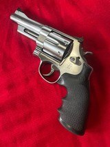 Smith & Wesson 629 , 44 Magnum - Image 1 of 8