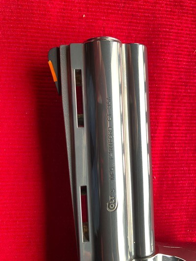 Colt Python 357 Magnum - Image 11 of 12