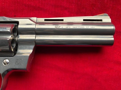 Colt Python 357 Magnum - Image 6 of 12