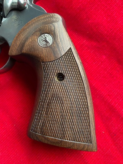 Colt Python 357 Magnum - Image 9 of 12