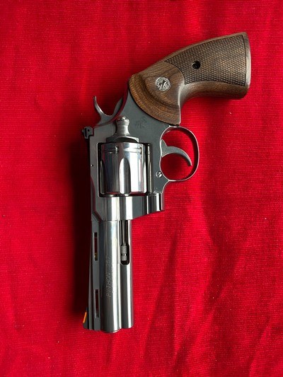 Colt Python 357 Magnum - Image 4 of 12