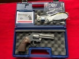 Colt Python 357 Magnum - Image 2 of 12