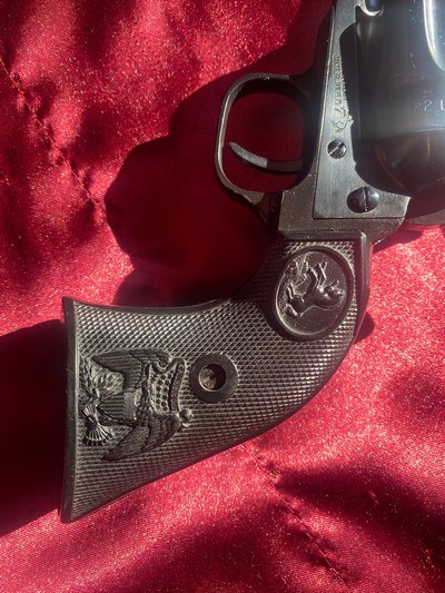Colt New Frontier .22 LR - Image 2 of 7