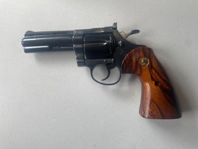 Colt Diamondback .22 LR - Image 1 of 8