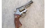 Smith & Wesson 19-3
.357 Mag - 1 of 2
