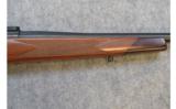 Weatherby Vanguard Deluxe
7MM Rem. Mag - 7 of 9