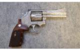 Smith & Wesson 686-3 ~ .357 Magnum - 1 of 2
