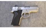 Smith & Wesson 4053 ~ .40 S&W - 1 of 2