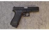 Glock 22 ~ .40 S&W and .357 Sig - 1 of 2