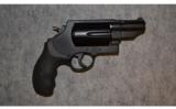 Smith & Wesson Governor ~ .45 Colt,.45 ACP, .410 - 1 of 2