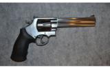 Smith & Wesson 629 Classic ~ .44 Magnum - 1 of 2
