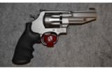 Smith & Wesson 627 Pro Series ~ .357 Magnum - 1 of 2