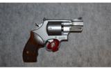 Smith & Wesson Model 627-5 ~ .357 Magnum - 1 of 2