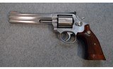 Smith & Wesson ~ M686-1 ~ .357 Magnum - 2 of 2