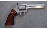 Smith & Wesson ~ M686-1 ~ .357 Magnum - 1 of 2