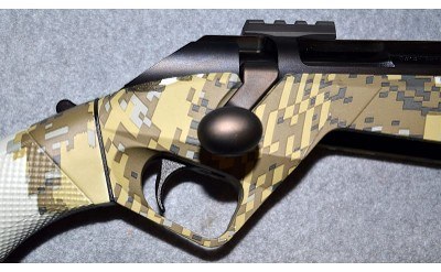Benelli ~ LUPO ~ .300 Win Mag - Image 7 of 12