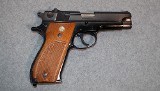 Smith & Wesson ~ Model 39-2 ~ 9 mm Luger