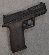 Smith & Wesson
M & P 22 Compact
.22LR