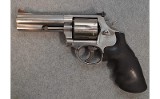 Smith & Wesson ~ 686-5 ~ .357 Magnum - 2 of 2