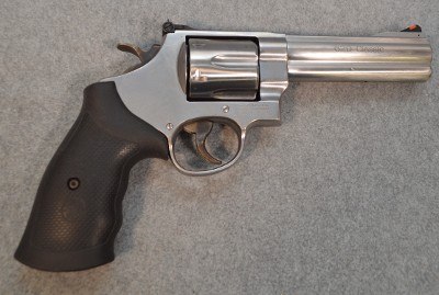 Smith & Wesson ~ 629-6 ~ .44 Mag. - Image 1 of 2