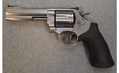 Smith & Wesson ~ 629-6 ~ .44 Mag. - Image 2 of 2