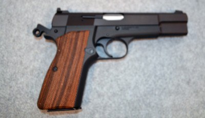 Springfield ~ SA-35 ~ 9MM Luger